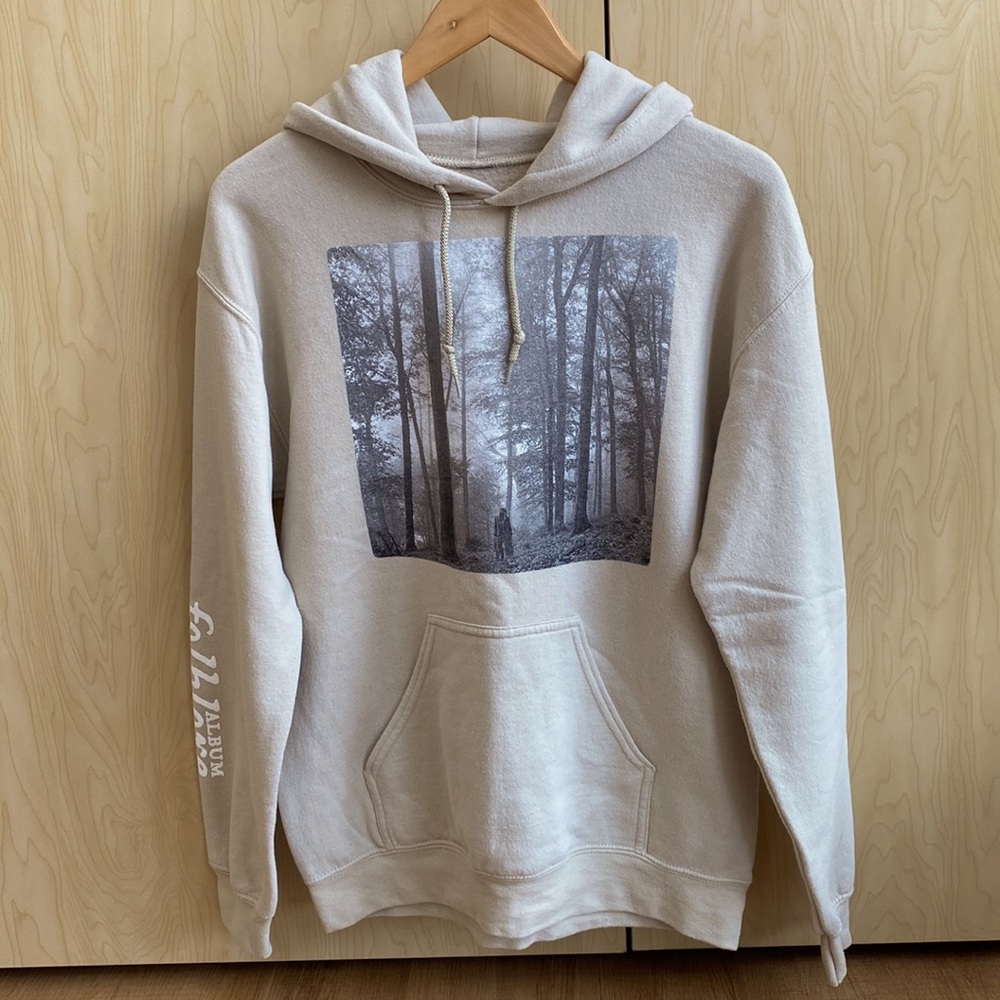 Taylor Swift In The Trees beige hoodie, folklore album Sz S